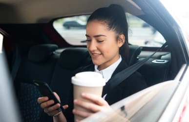 24/7 female-friendly airport taxi service in Highlands Ranch, CO