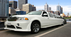 Best stretch SUV limo rental for DIA in Highlands Ranch, CO