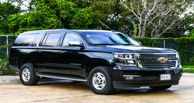 Black car SUV service to Denver airport in Highlands Ranch, CO